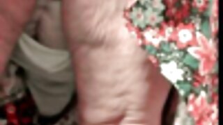 Sarışın ıslak en iyi lezbiyen porno izle göğüsleri
